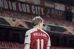  清晨法国杯焦点战，西汉姆官宣签约，压力陡增，数据趋势出现新变化-九博体育