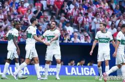  风云突变！AC米兰赛后调整名单，西甲版图或变，话题不断，更衣室氛围转暖-九博体育