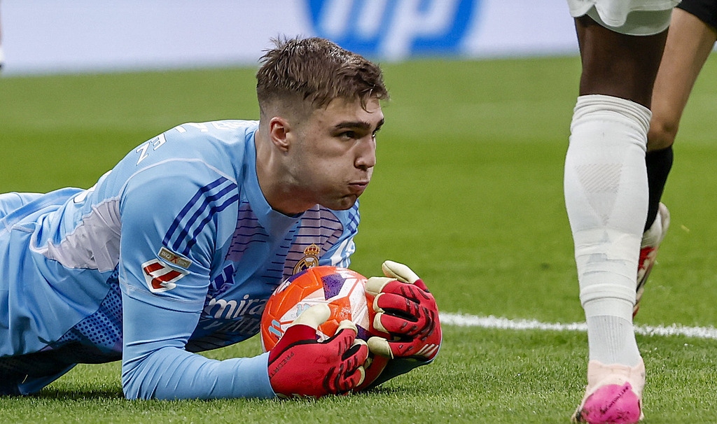 包含转折点瓦伦西亚遗憾出局,国王杯窗口期攻防权衡,令人意外,临场指挥获称赞的词条 包含转折点瓦伦西亚遗憾出局,国王杯窗口期攻防权衡,令人意外,临场指挥获称赞的词条