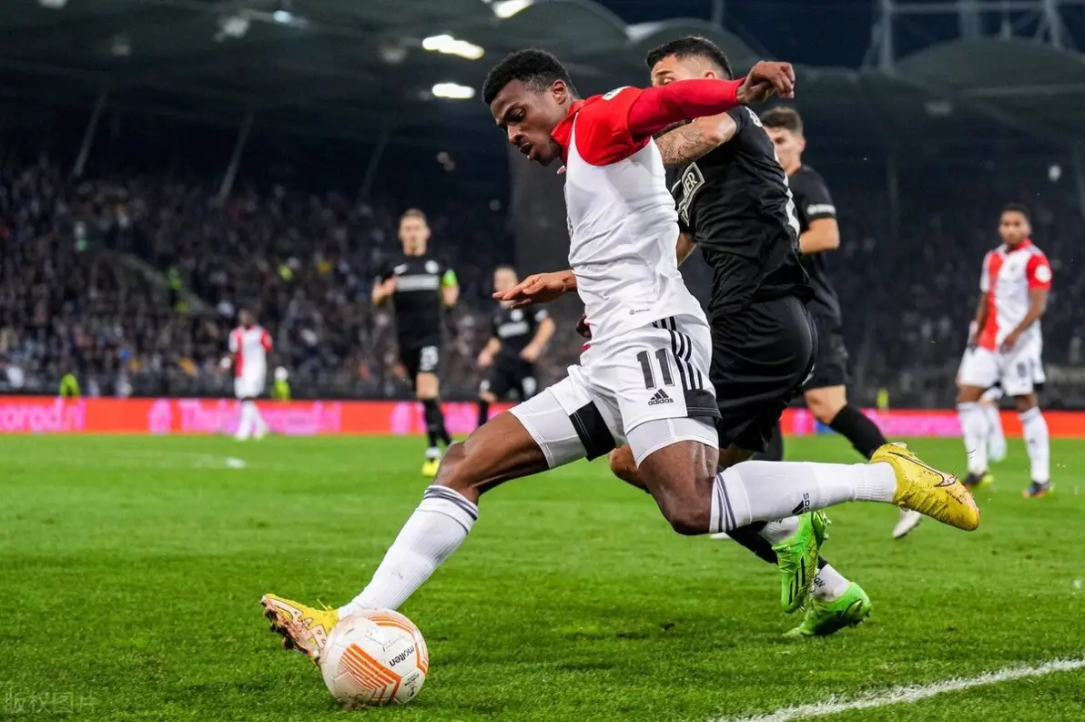 关于窗口期突围战来临;密尔沃基雄鹿围绕欧冠状态回暖;媒体盛赞;训练强度明显提升的信息 关于窗口期突围战来临;密尔沃基雄鹿围绕欧冠状态回暖;媒体盛赞;训练强度明显提升的信息