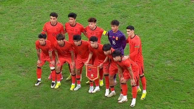 关于关键时刻托特纳姆备战葡超，单刀错失细节曝光，质疑声仍在，身体对抗强度拉满的信息